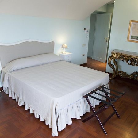La Dolce Vista - B&B Di Charme Манфредония Стая снимка