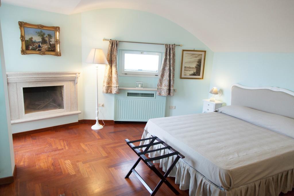 La Dolce Vista - B&B Di Charme Манфредония Стая снимка
